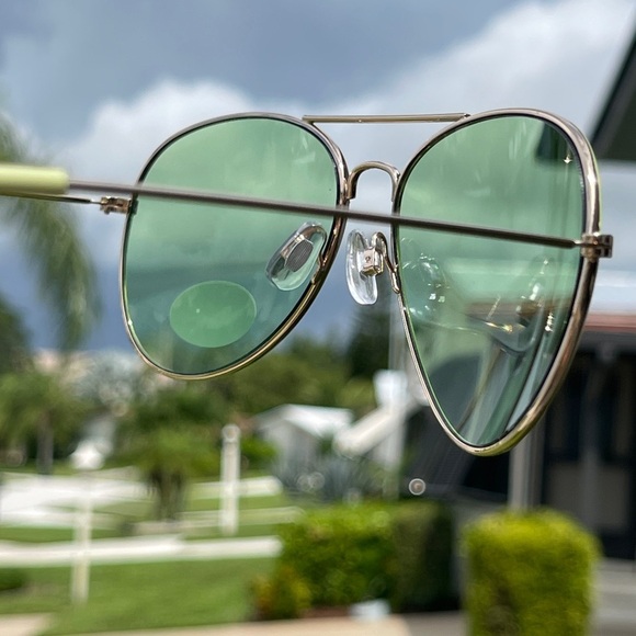 JUICY COUTURE Tony Sunglasses In Shiny Gold-Green 58-17-145 Unisex - Picture 8 of 12